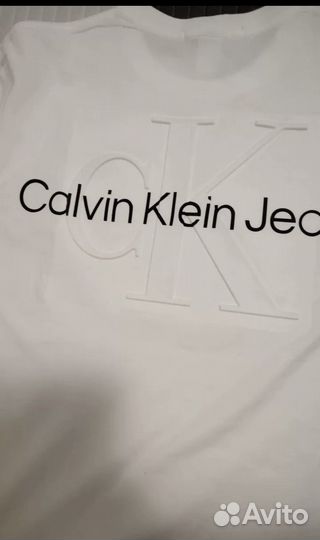 Calvin klein футболка