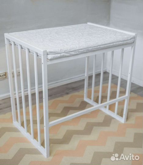 Матрас на пеленальный стол к кроватки