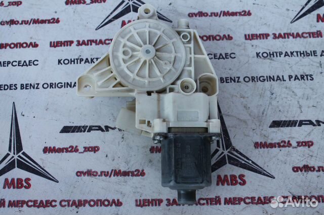 Моторчик стеклоподъемника перед прав w204 мерседес