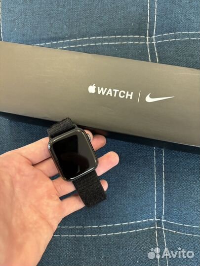Часы apple watch 5 44 mm nike
