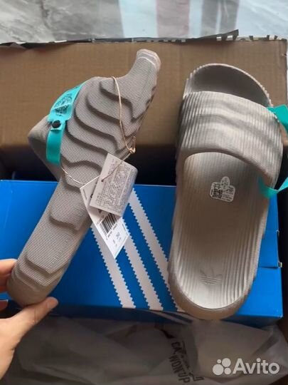 Тапочки adidas adilette 22 оригинал