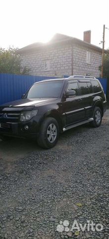 Mitsubishi Pajero 3.2 AT, 2007, 200 000 км