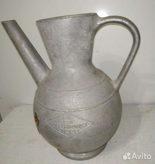 Кувшин Красный Металлист