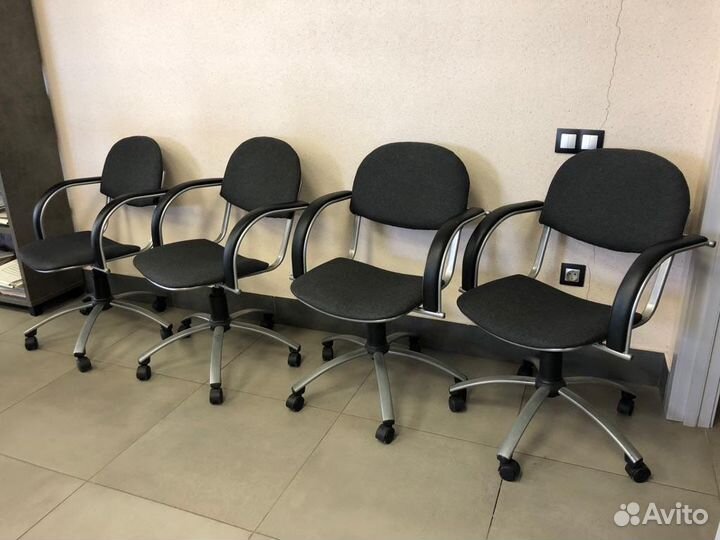 Офисный стул