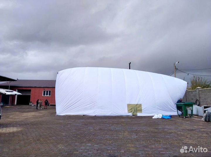 Надувная бескаркасная палатка
