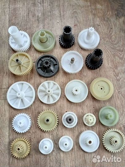 Шестерёнка на электрическую мясорубку