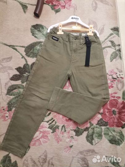 Свитер, штаны, жилет (пакет вещей)