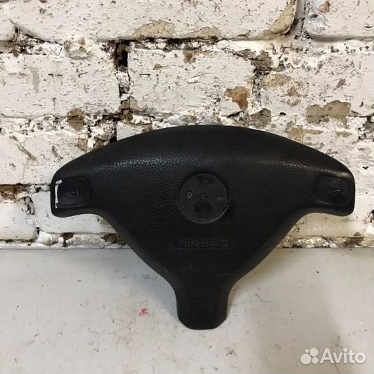 Подушка безопасности в руль Astra G седан 1.6