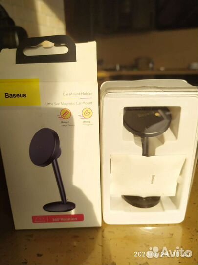 Автомобильный держатель Baseus для смартфона