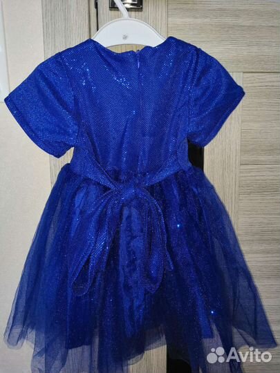 Нарядное платье