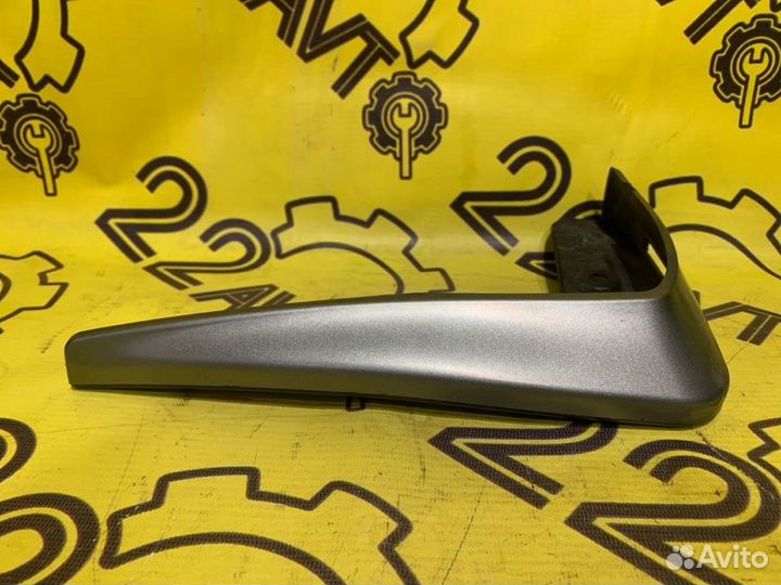 Брызговик передний левый Subaru Legacy BLE EZ30D