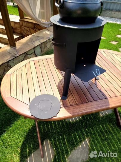 Чугунный казан с печью