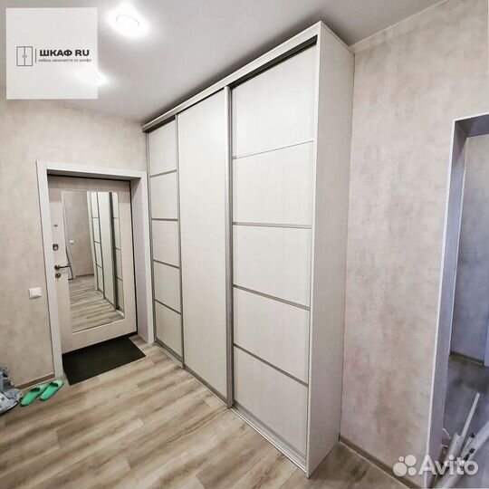 Шкаф купе встроенный