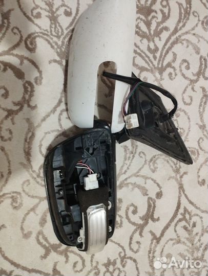 Зеркало Тойота Рав 4