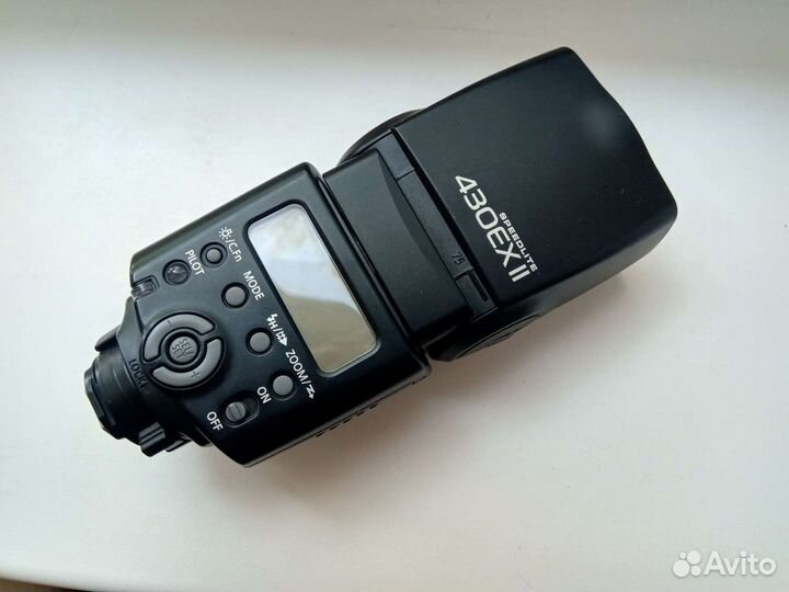 Фотовспышка Canon Speedlite 430EX II