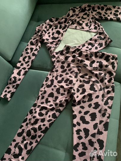 Костюм для фитнеса женский 46 48