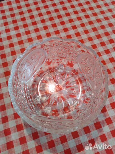 Хрустальная салатница