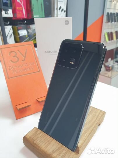 Xiaomi 13, 12/256 ГБ