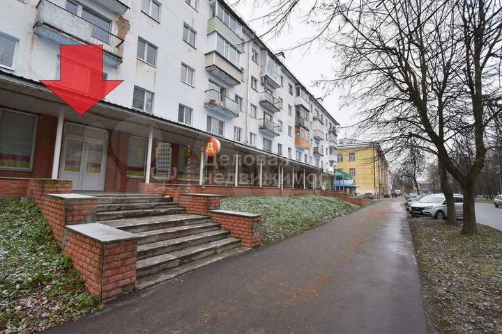 Сдам торговое помещение, 350 м²