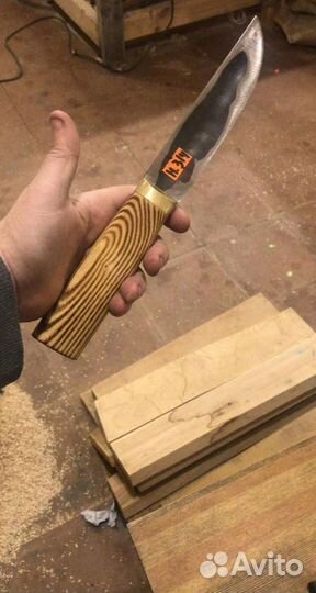 Нож охотничий для шкурения