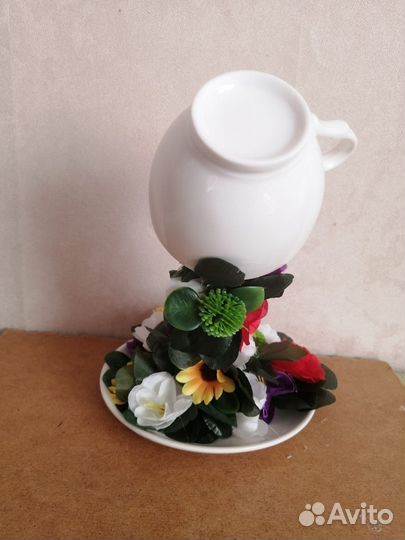 Декоротивная Парящая чашка