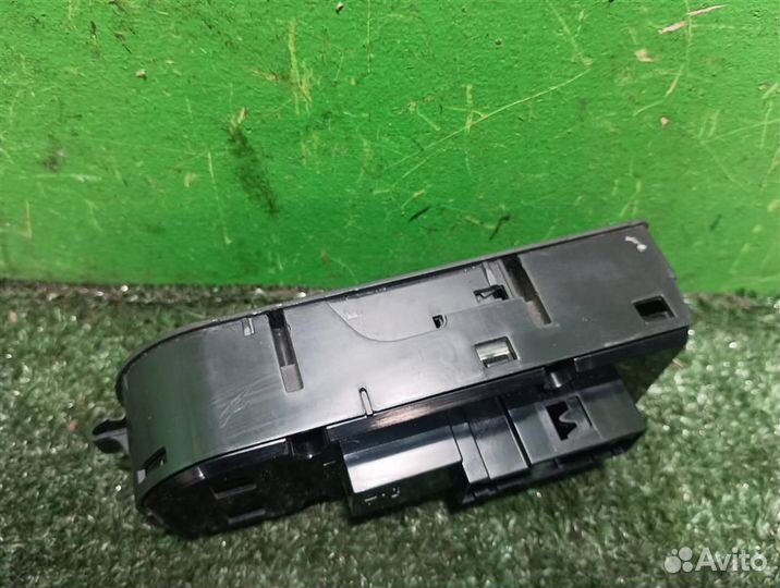 Блок управления стеклоподъемниками Opel astra H 2