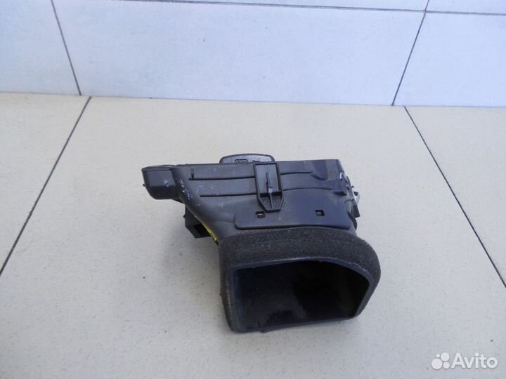 Дефлектор воздушный Solaris 2010-2017