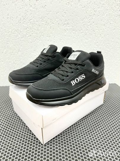 Кроссовки Boss качественные
