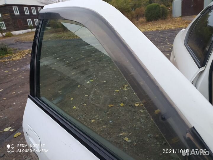 Стекло правой передней двери тойота камри sv-40