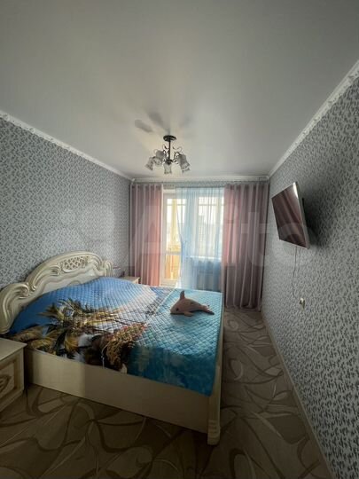 3-к. квартира, 70 м², 8/10 эт.