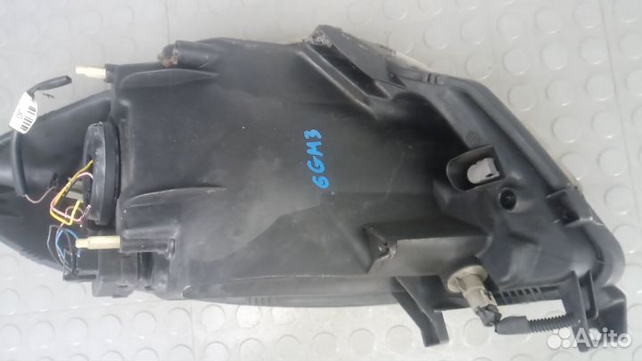 Фара Nissan Note E11 (2006-2013)