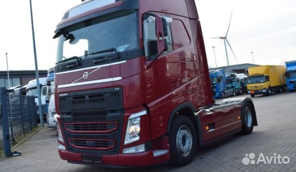 В разборке грузовик Volvo,FH с 2013