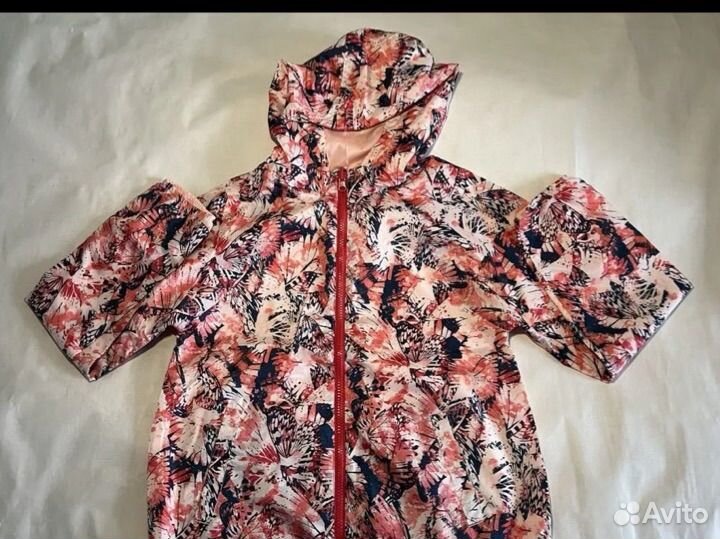 Ветровка десткая