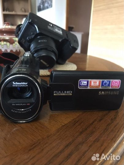 Фотокамера canon