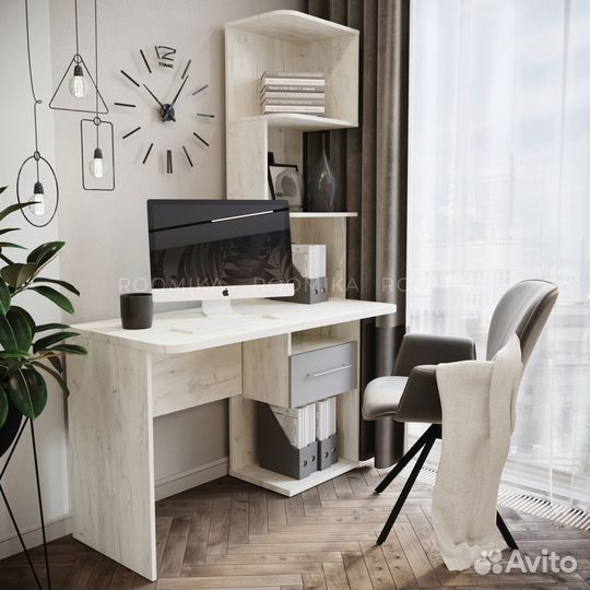 Рабочий стол для школьника