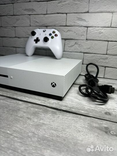 Игровая приставка xbox one s 500gb