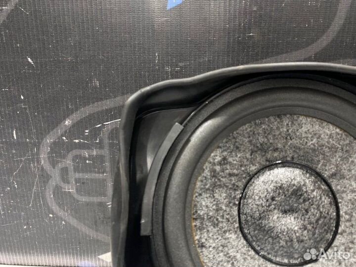 Динамик передний правый Volkswagen Touareg 7L AXQ