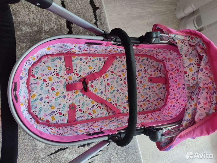 Коляска для кукол, новая, в отличном состоянии