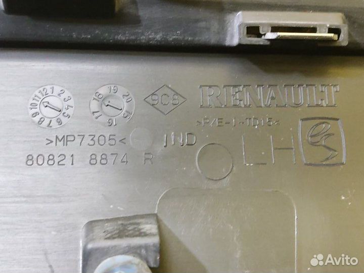 Молдинг двери передний левый Renault Kaptur