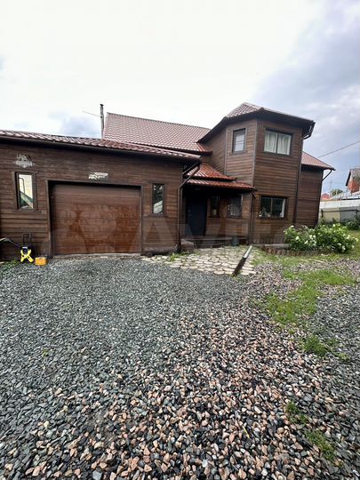 Коттедж 350 м² на участке 7 сот.