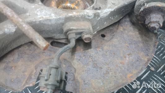 Ступица задняя правая chrysler 300C 1 (LNK31NX01)