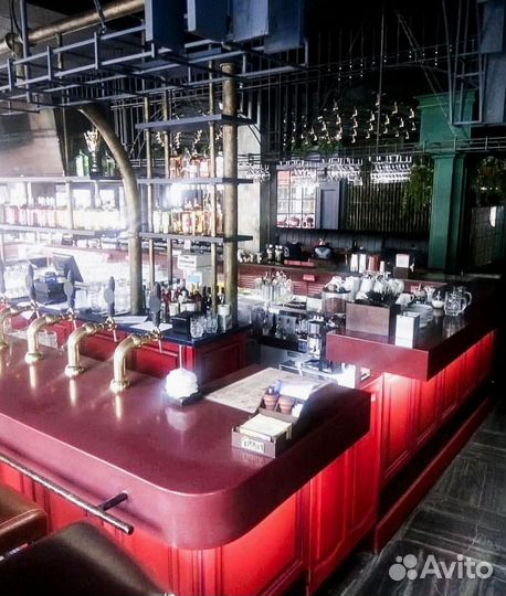 Ресепшн для бара кварцевого агломерата