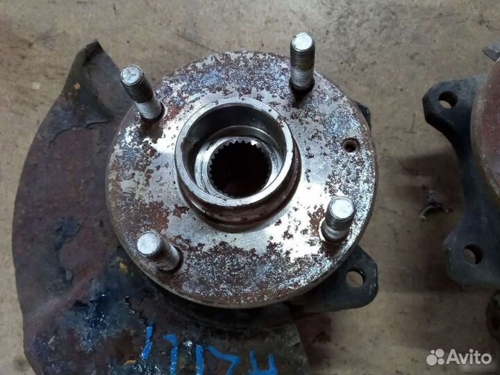 Кулак поворотный передний Vortex Estina 2008-2013