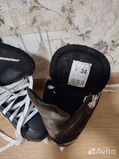 Коньки хоккейные детские