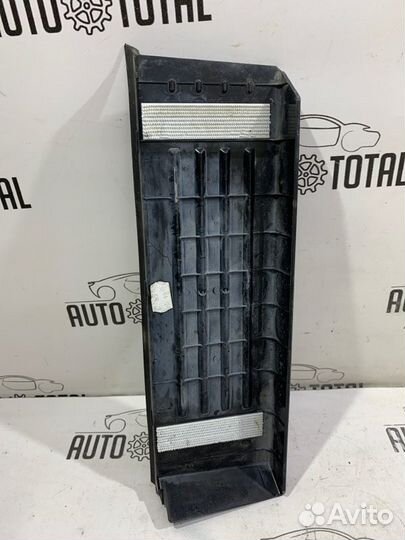 Подставка под ногу Bmw 745 E65 N62B44 2004