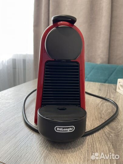 Кофеварка капсульная nespresso delonghi