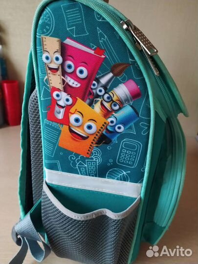 Школьный рюкзак