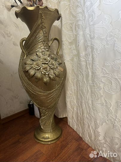 Ваза для цветов большая