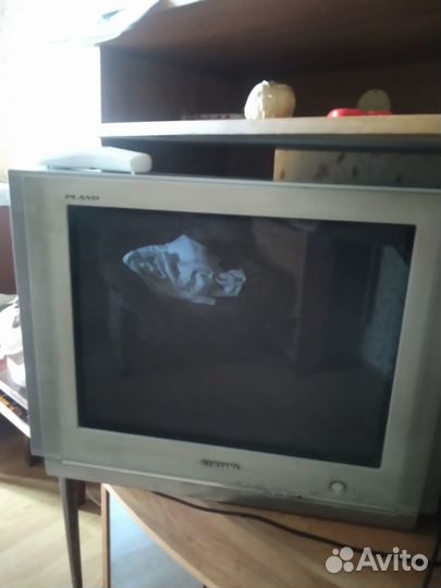 Телевизор samsung