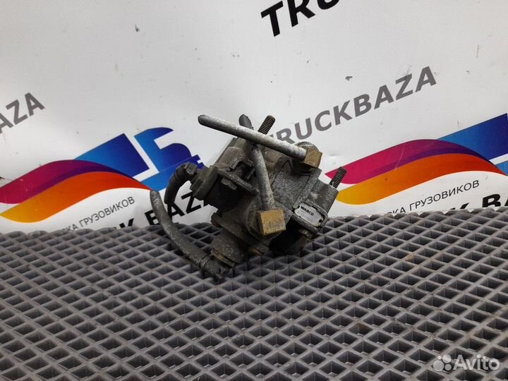 Клапан ускорительный